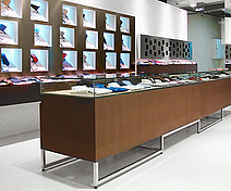 Store/Hotel/Restaurant